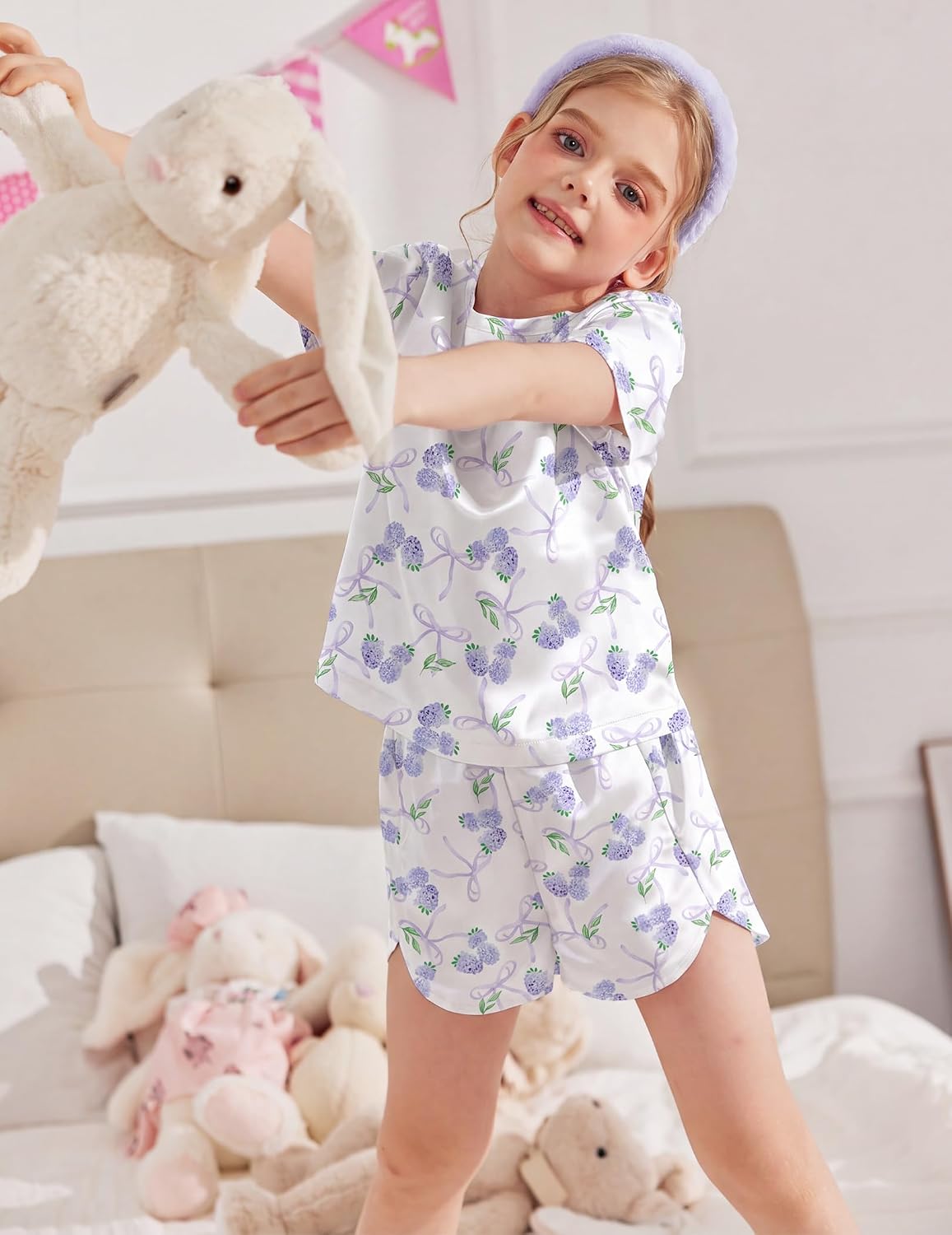 Arshiner Silky Girls Pajamas 3 Pcs Satin Short Sleeve Pjs Sleepwear Sets
